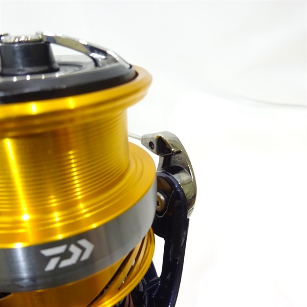 ２４レブロスＬＴ３０００ーＣＸＨ